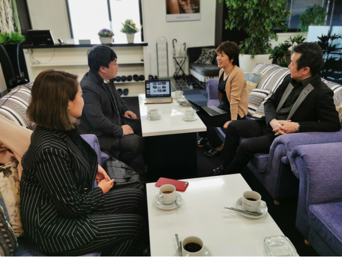 HEBE founder Zhao Chao visits Japan's ARTISTIC & Co. · Photograph 3