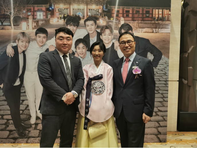 HEBE founder Zhao Chao attends Korea's National Day reception in Shanghai · Photograph 2