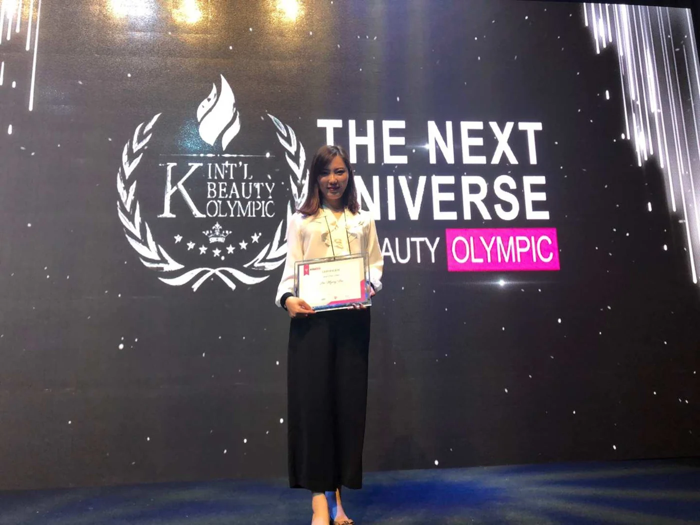 HEBE / Beauty competitions & professional exchange · 38