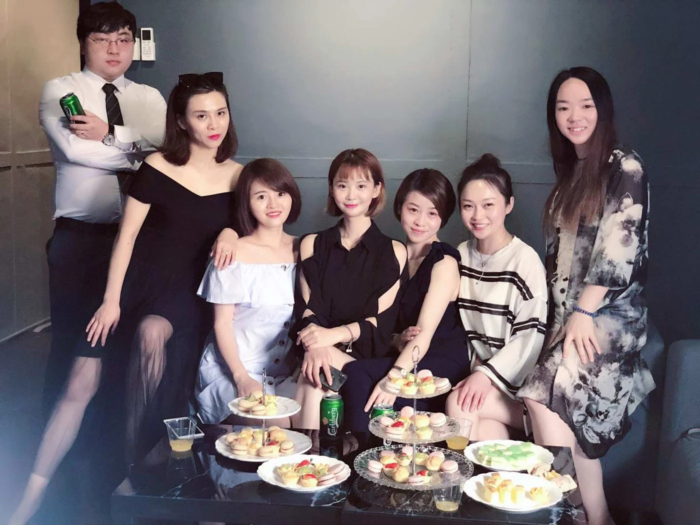 HEBE / People & shared moments · 26