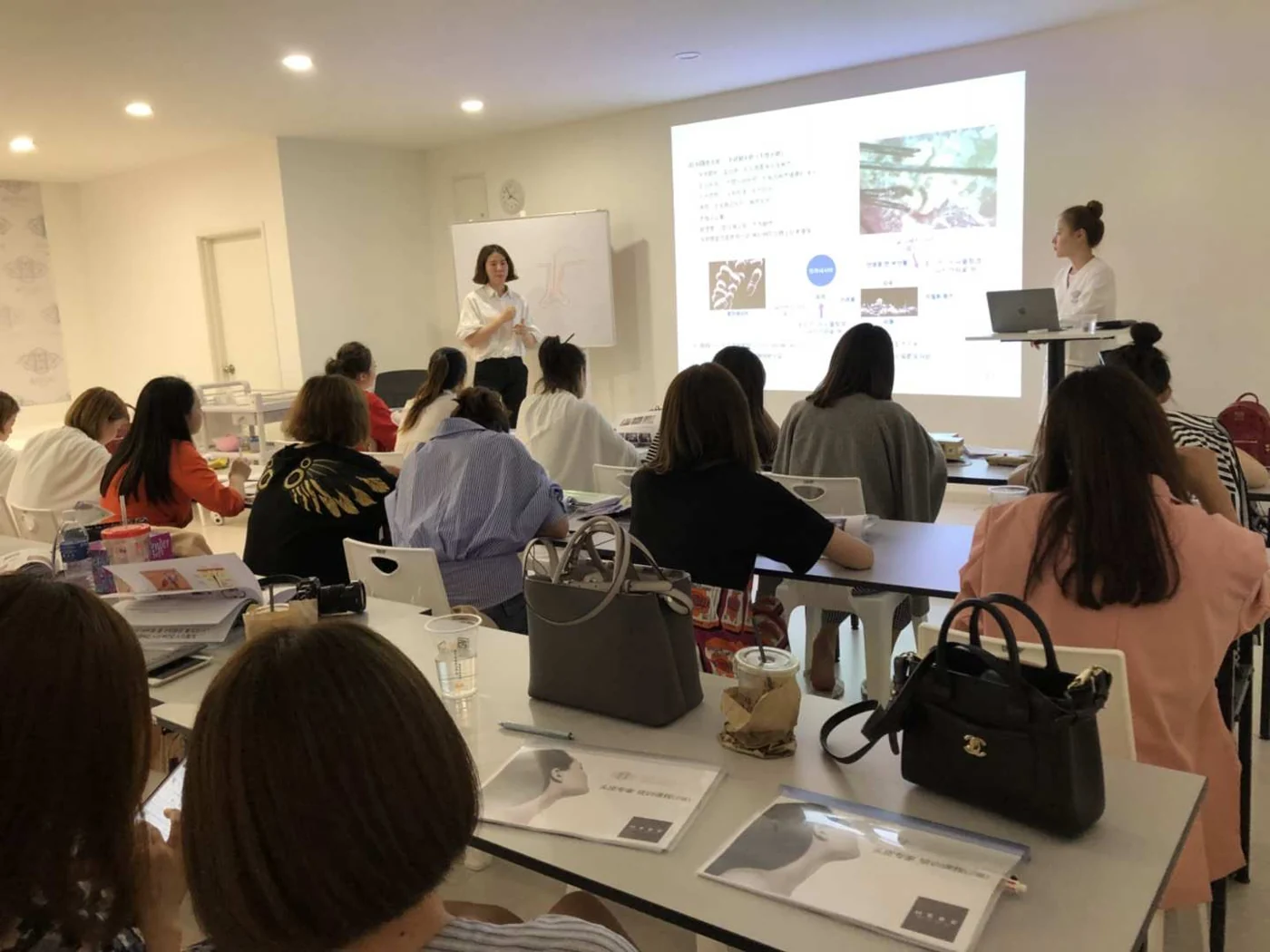 HEBE / Learning & professional practice · 35
